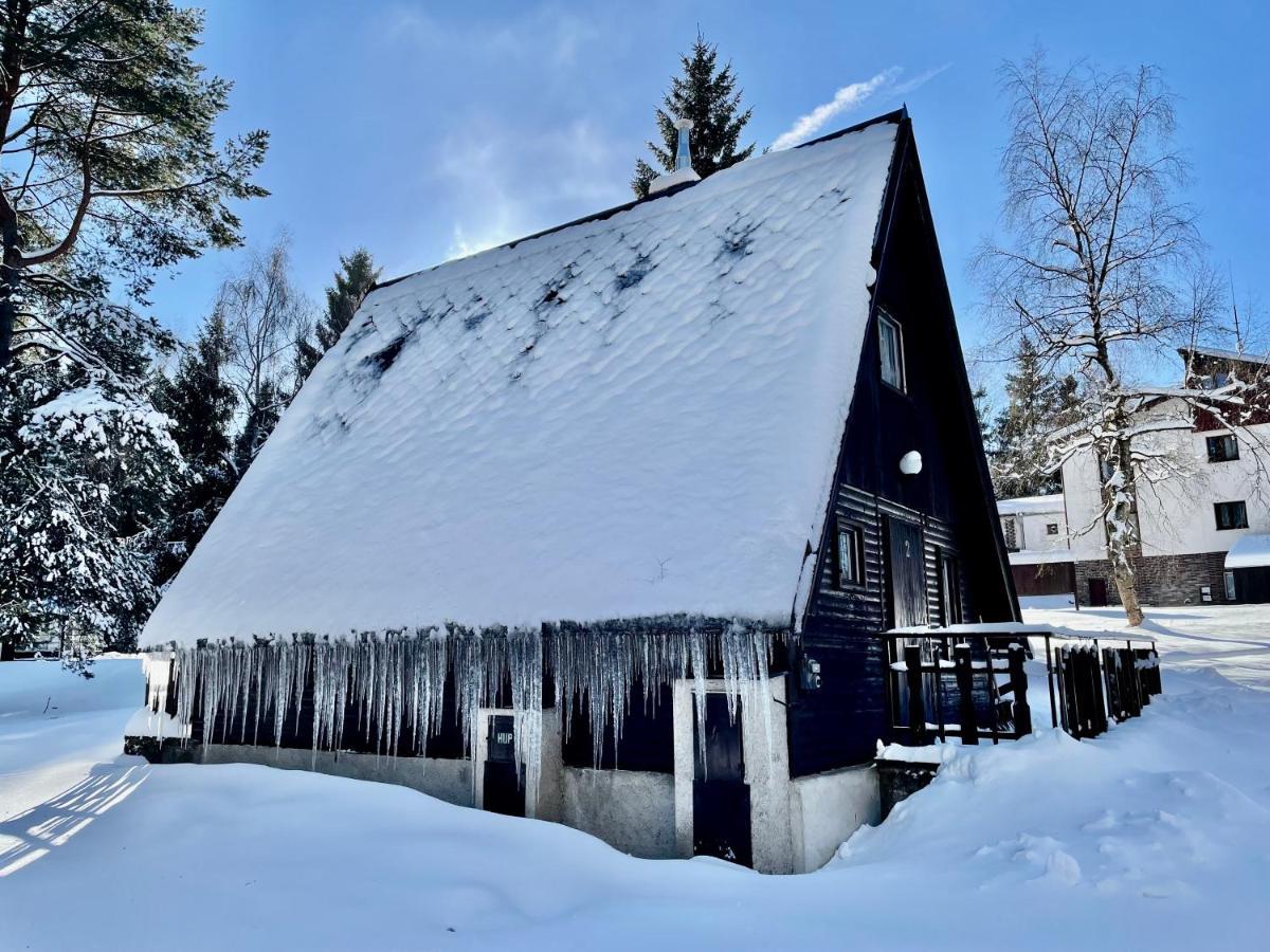 Hotel A Penzion Pegas Vlachovice Екстер'єр фото