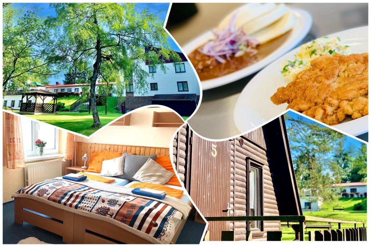 Hotel A Penzion Pegas Vlachovice Екстер'єр фото